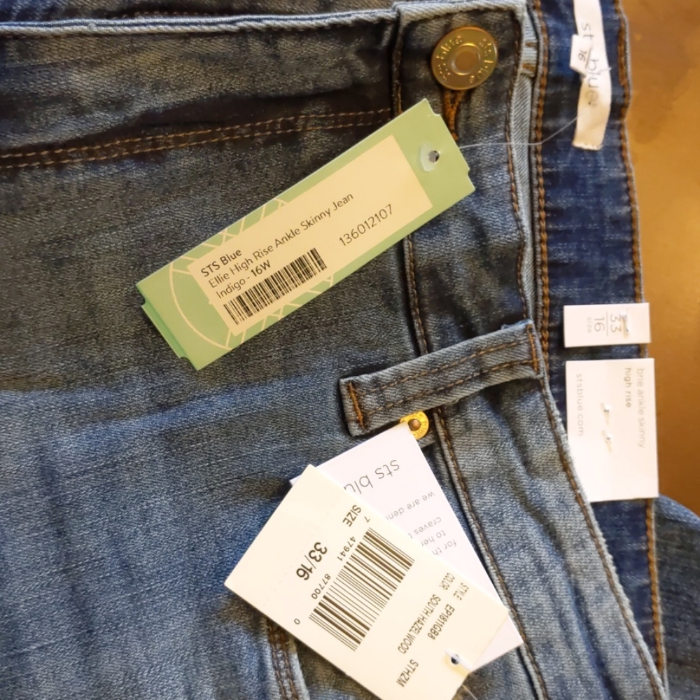 STS blue women's high rise ankle skinny jeans